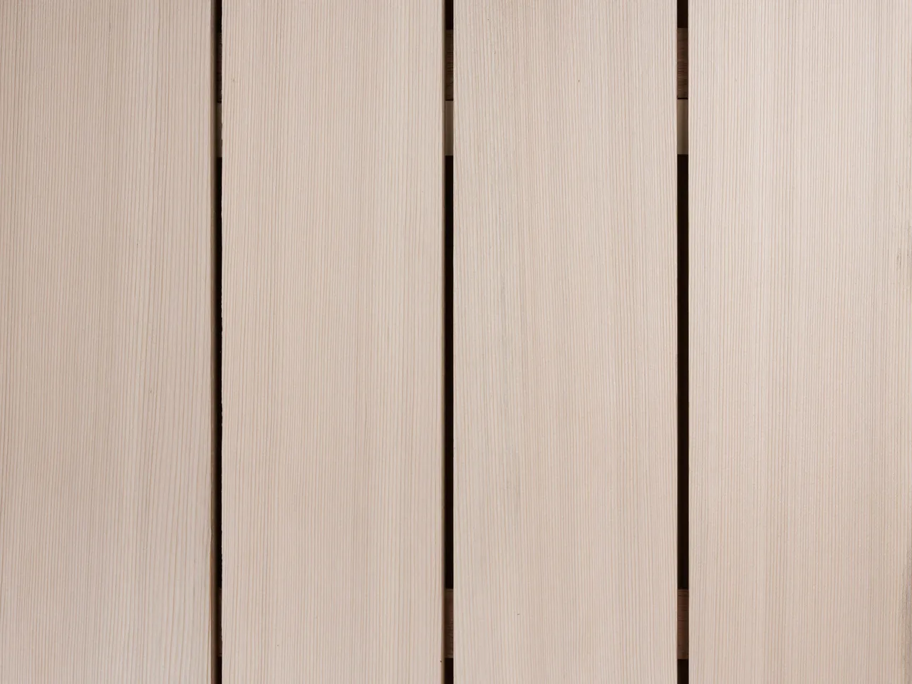 Náttúrulega veðraður Western Red Cedar eftir eitt ár